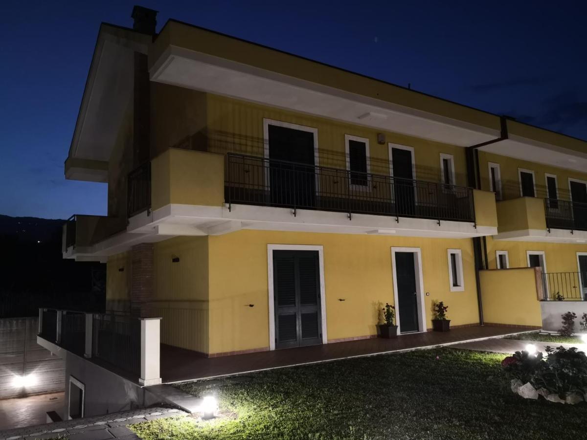 Scm House Mascali Exterior foto